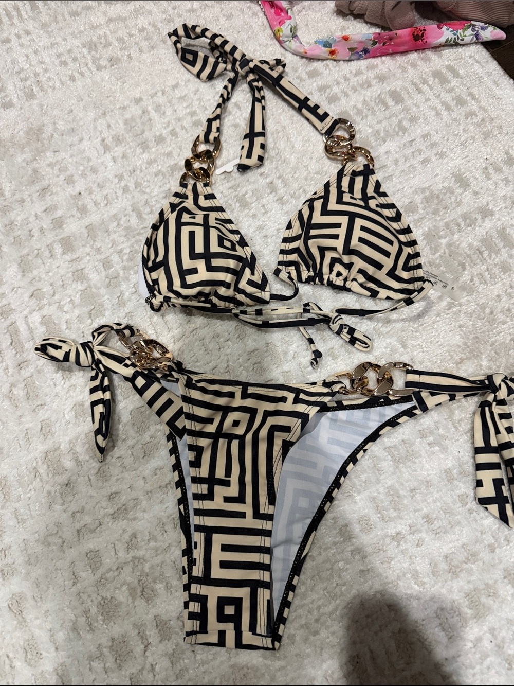 SHEIN Cream and Black Geometric Chain Tie-Side Bikini